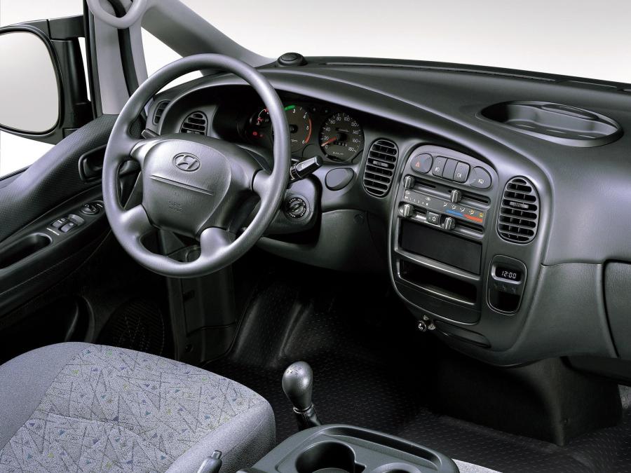  Hyundai H-1 Truck 2000 года  (фото 4 из 4)